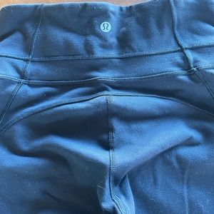 Lululemon Flare Leg Workout Pants Size 6